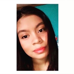 Meet your Posher, Katia